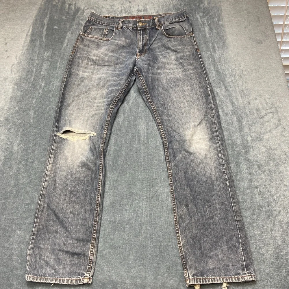 Vintage Lee Jeans Mens 34x31 Blue Denim Everyday Wear Travel Slim Fit Distressed